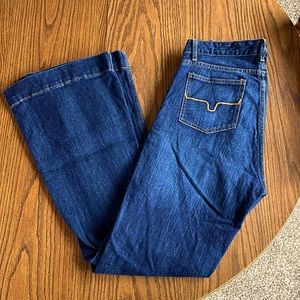 COPY - Kimes Jennifer 8/32 woman’s flare jeans